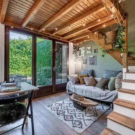Pour Vos A 190m Du D'annecy Апартаменты *